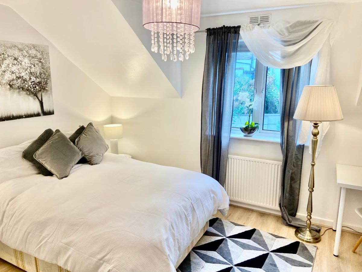 London Studio Self Contained, Newly Furbished Εξωτερικό φωτογραφία
